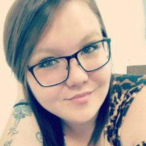 Meet your Posher, Deanna